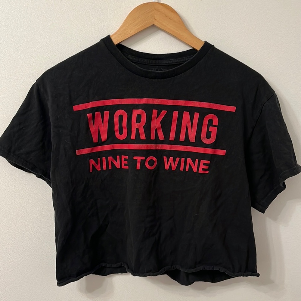 Fun cropped shirt